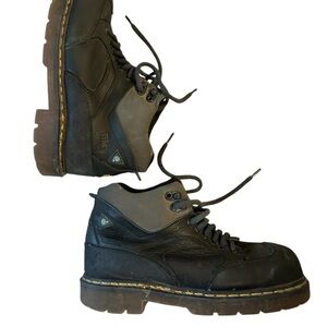 Doc Martens Men’s 10 steel toed work boots with lots of life left in them!